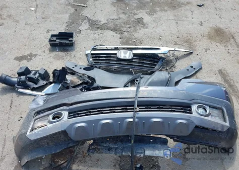 2018 Honda Ridgeline Rtl-E z USA, uszkodzony, nr VIN 5FPYK3F74JB004162